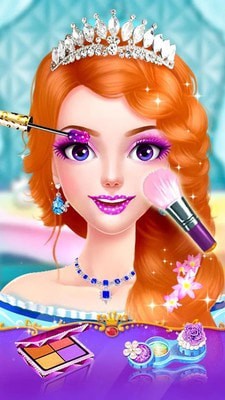 在这款游戏中你将成为一名美发师,可以为小公主们设计各种各样的发型