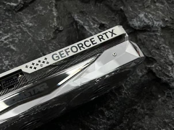 性能真的“Ti”不一樣！影馳 GeForce RTX 4070 Ti SUPER 星曜 OC評測！