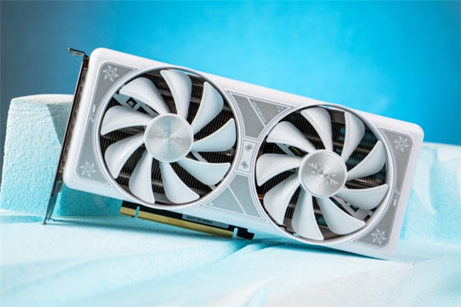 《底特律：化身为人》为“千万”里程碑测评！耕升 GeForce RTX 4070 SUPER 踏雪Mini探讨机器与人性