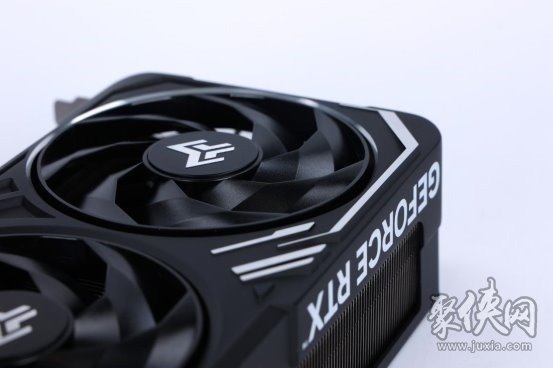 支持DLSS4，从“新”出发|影驰GeForce RTX 5080金属大师OC系列测评