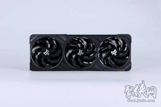 支持DLSS4，从“新”出发|影驰GeForce RTX 5080金属大师OC系列测评